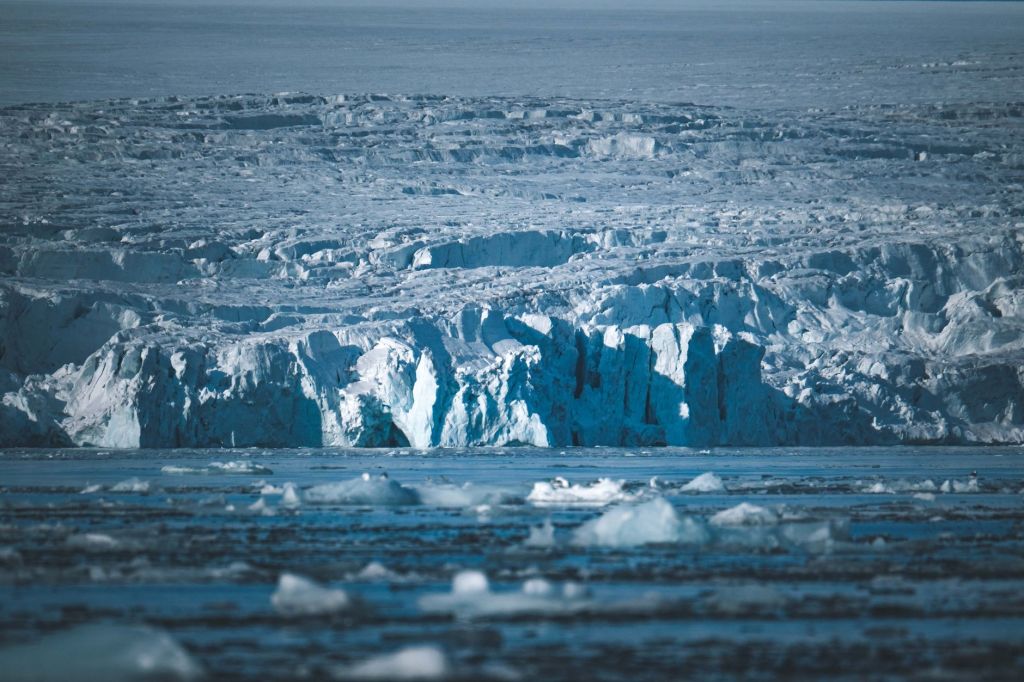 La base antártica belga que vive del viento, sol y agua&nbsp;derretida