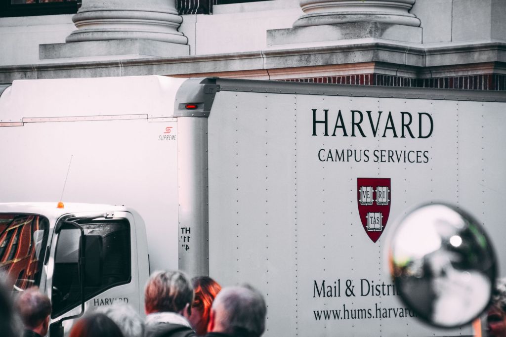 Profesores virtuales en Harvard: avatares de IA para formar&nbsp;emprendedores